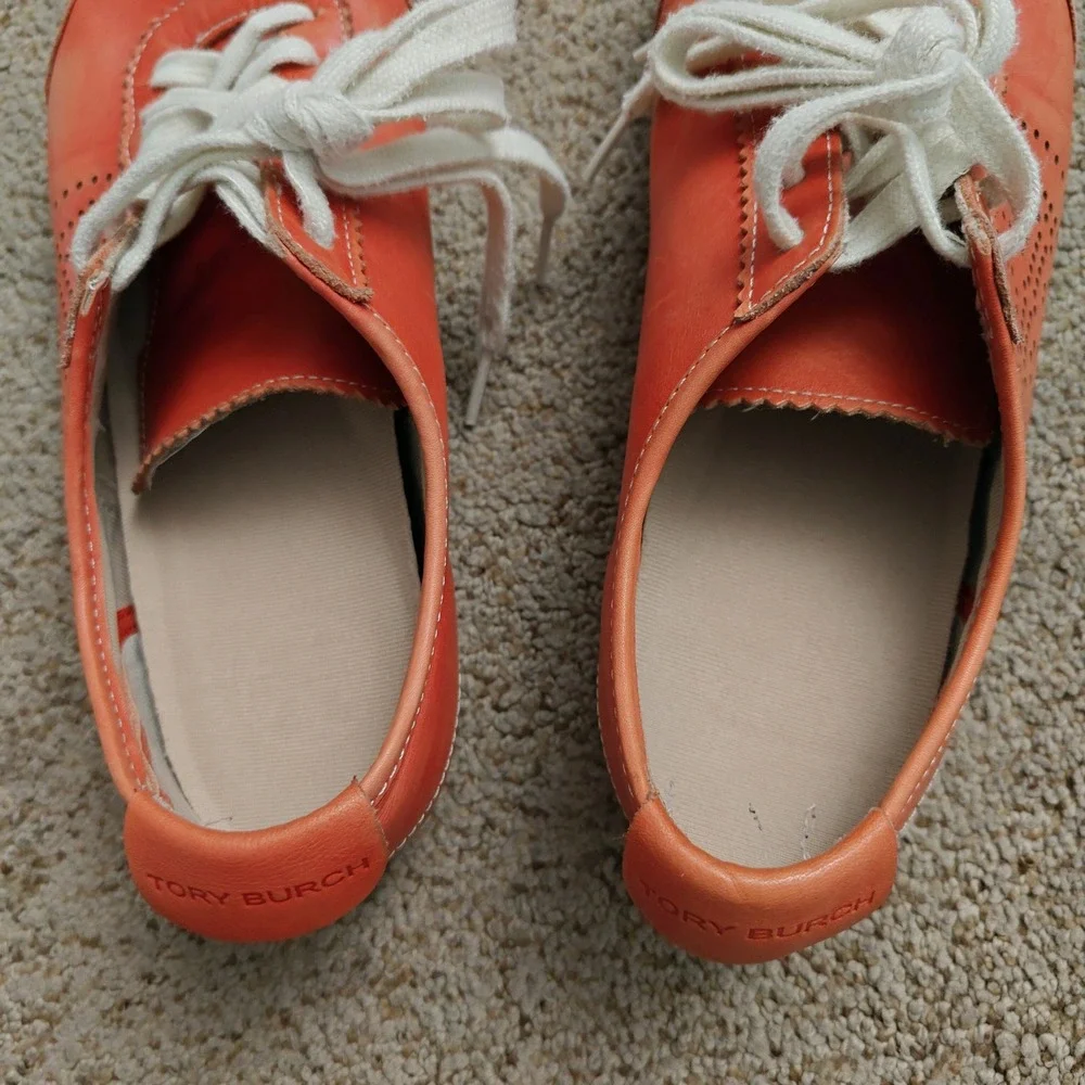 Tory Burch Women Orange Leather Perforated Logo Low Top Sneakers 9M 11128500